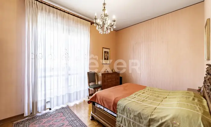 Rexer-COLLEGNO-AMPIO-QUADRILOCALE-CON-BOX-Altro