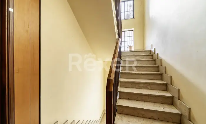 Rexer-COLLEGNO-AMPIO-QUADRILOCALE-CON-BOX-Altro