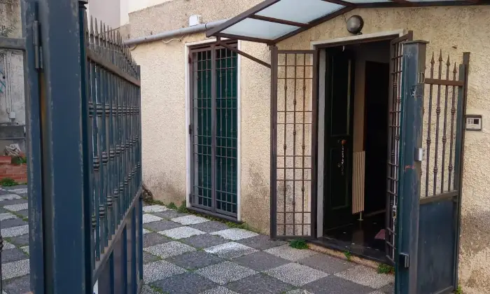 Rexer-Genova-Accogliente-appartamento-a-Pterra-indipendente-grande-giardino-P-auto-Altro