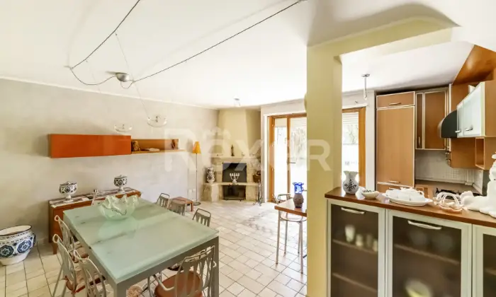 Rexer-SantElia-Villetta-a-Schiera-in-Vendita-Via-Minieri-SantElia-Borgo-degli-Elfi-Altro