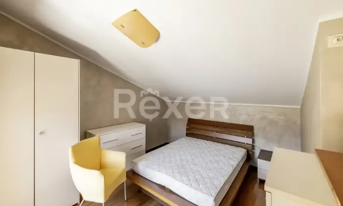 Rexer-SantElia-Villetta-a-Schiera-in-Vendita-Via-Minieri-SantElia-Borgo-degli-Elfi-Altro
