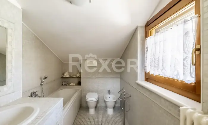 Rexer-SantElia-Villetta-a-Schiera-in-Vendita-Via-Minieri-SantElia-Borgo-degli-Elfi-Altro