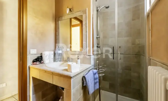 Rexer-SantElia-Villetta-a-Schiera-in-Vendita-Via-Minieri-SantElia-Borgo-degli-Elfi-Altro