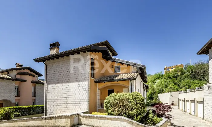 Rexer-SantElia-Villetta-a-Schiera-in-Vendita-Via-Minieri-SantElia-Borgo-degli-Elfi-Altro