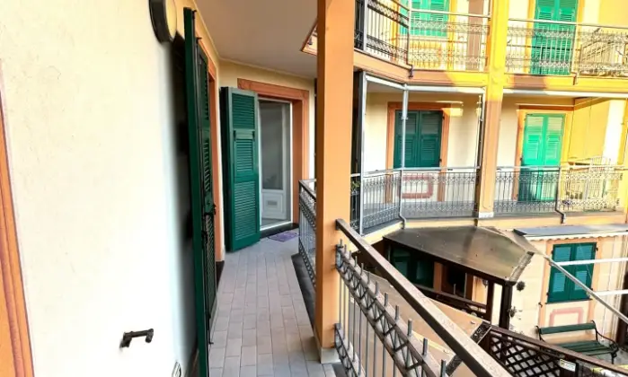 Rexer-Spotorno-Trilocale-in-perfette-condizioni-Altro