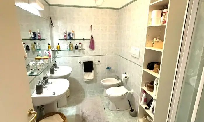 Rexer-Spotorno-Trilocale-in-perfette-condizioni-Altro