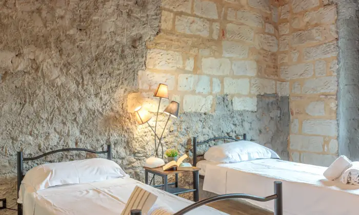 Rexer-Ozzano-Monferrato-Elegante-casale-Depoca-Altro