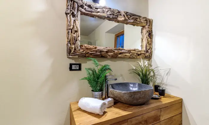 Rexer-Ozzano-Monferrato-Elegante-casale-Depoca-Altro