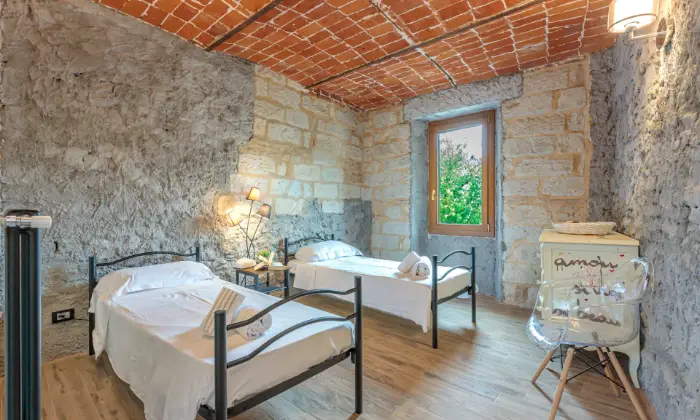Rexer-Ozzano-Monferrato-Elegante-casale-Depoca-Altro