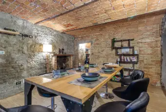 Rexer-Ozzano-Monferrato-Elegante-casale-Depoca-Altro