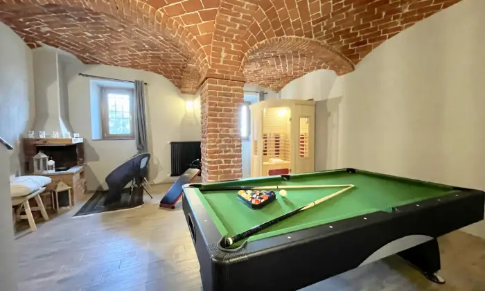 Rexer-Ozzano-Monferrato-Elegante-casale-Depoca-Altro