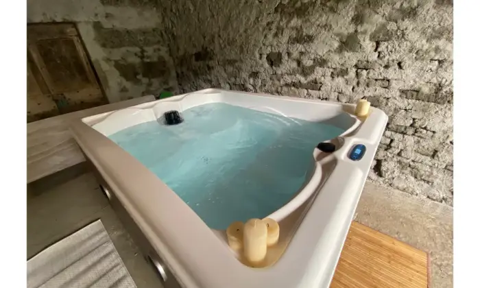 Rexer-Ozzano-Monferrato-Elegante-casale-Depoca-Altro