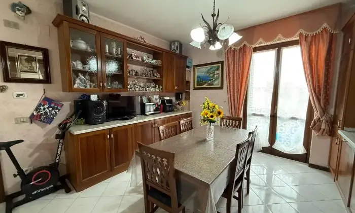 Rexer-Castiglione-del-Lago-Vendesi-Appartamento-spazioso-a-Castiglione-del-Lago-Altro