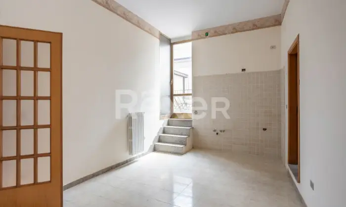 Rexer-SPINAZZOLA-Luminoso-appartamento-al-secondo-piano-senza-ascensore-Altro