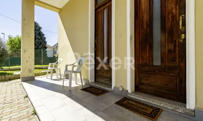 Rexer-Chieri-Villa-Bifamiliare-con-giardino-e-box-Altro