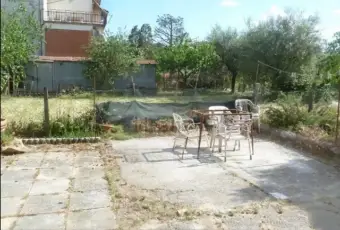 Rexer-Castiglione-del-Lago-Vendesi-casa-singola-parzialmente-ristrutturata-a-Castiglione-del-Lago-Altro