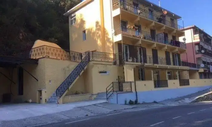 Rexer-Lerici-Vendesi-splendido-appartamento-a-Arcola-Altro