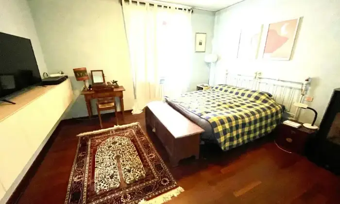 Rexer-Perugia-Vendesi-Villa-a-Perugia-Altro