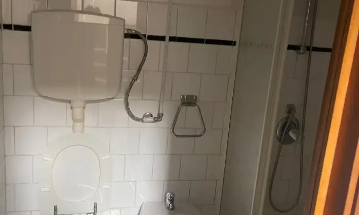 Rexer-Tula-Vendesi-palazzina-a-Tula-SS-Altro