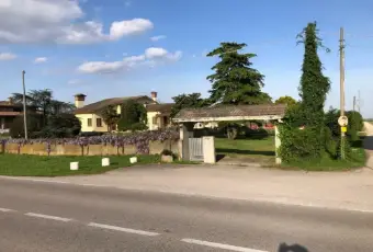 Rexer-Codigoro-Vendesi-Villa-a-Codigoro-Altro