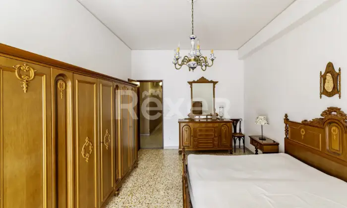 Rexer-Canosa-di-Puglia-Appartamento-al-primo-piano-con-box-auto-Altro