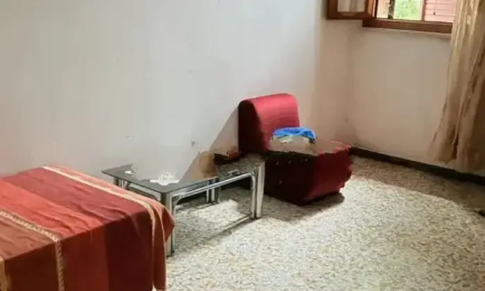 Rexer-Goro-Casa-di-paese-in-vendita-in-via-Alessandro-Manzoni-Goro-Altro