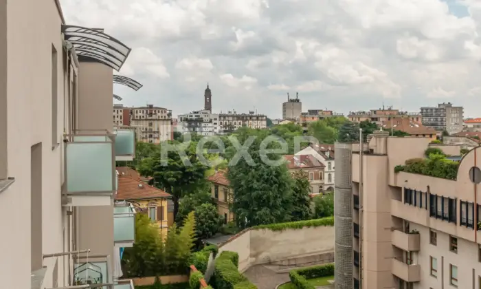 Rexer-Monza-Monza-Bilocale-ristrutturato-ultimo-piano-con-balcone-Altro
