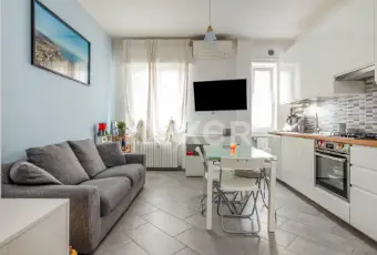 Rexer-Monza-Monza-Bilocale-ristrutturato-ultimo-piano-con-balcone-Altro