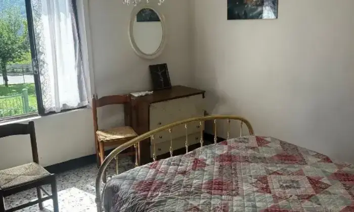 Rexer-Bore-Vendesi-una-villa-indipendente-a-Bore-Altro
