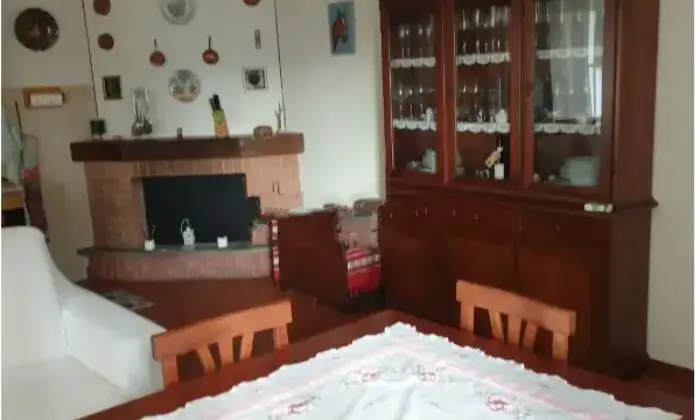 Rexer-Monti-Vendesi-casa-indipendente-immersa-nel-verde-a-Bedonia-Appennino-Parmense-Altro