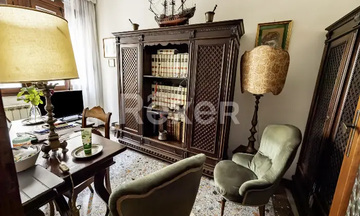 Rexer-Portogruaro-Casa-storica-indipendente-con-giardino-provato-Altro