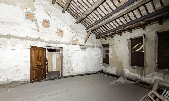 Rexer-Portogruaro-Casa-storica-indipendente-con-giardino-provato-Altro