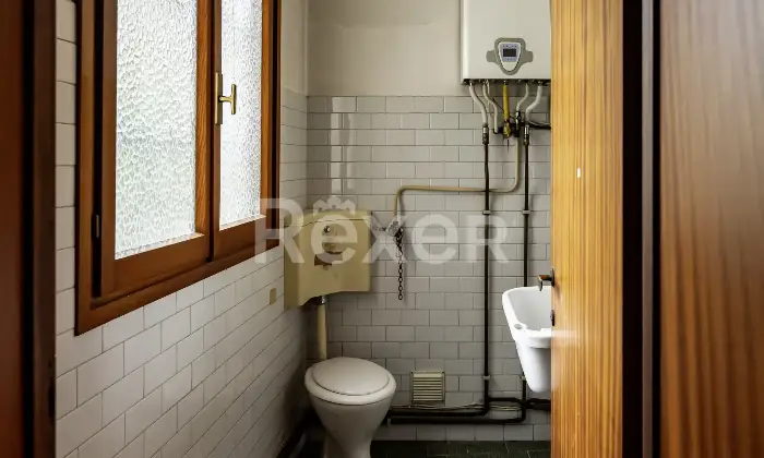 Rexer-Portogruaro-Casa-storica-indipendente-con-giardino-provato-Altro