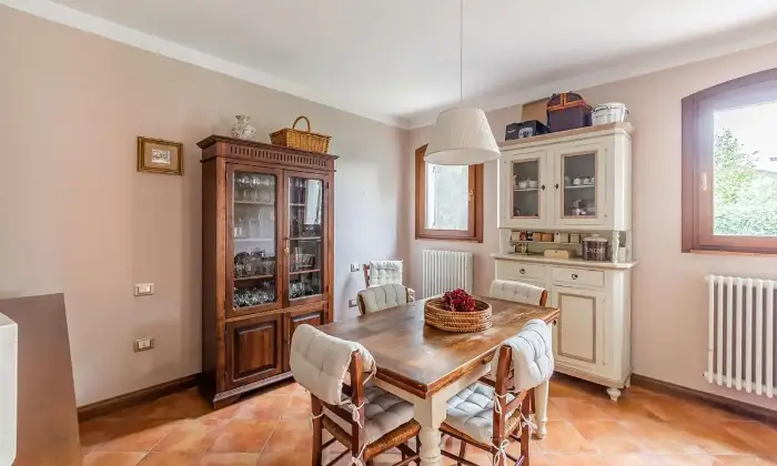 Rexer-Vigodarzere-GRANDE-CASALE-RISTRUTTURATO-Altro