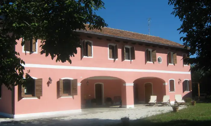 Rexer-Vigodarzere-GRANDE-CASALE-RISTRUTTURATO-PRIVATO-VENDE-DIRETTAMENTE-Terrazzo