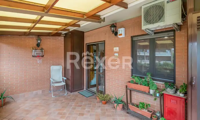 Rexer-Roma-Vendesi-Appartamento-Via-della-Rimessola-Altro