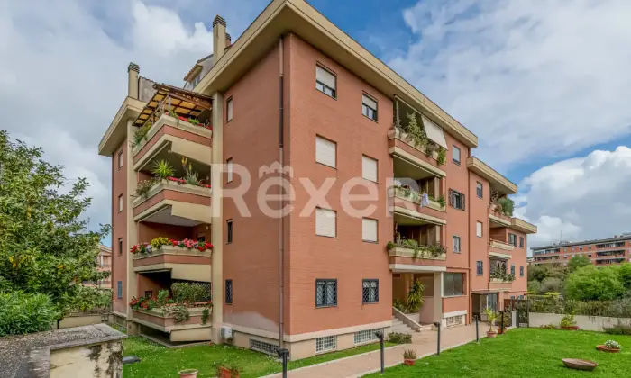 Rexer-Roma-Vendesi-Appartamento-Via-della-Rimessola-Altro