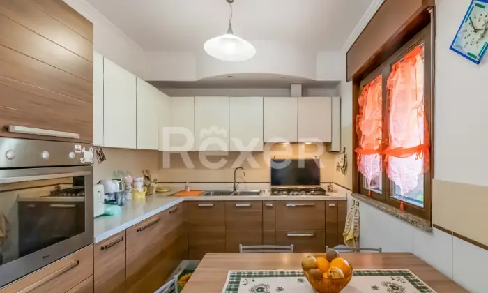 Rexer-Roma-Vendesi-Appartamento-Via-della-Rimessola-Altro