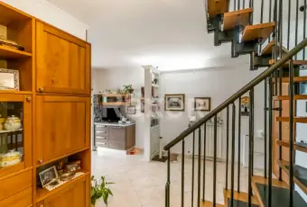 Rexer-Roma-Vendesi-Appartamento-Via-della-Rimessola-Altro