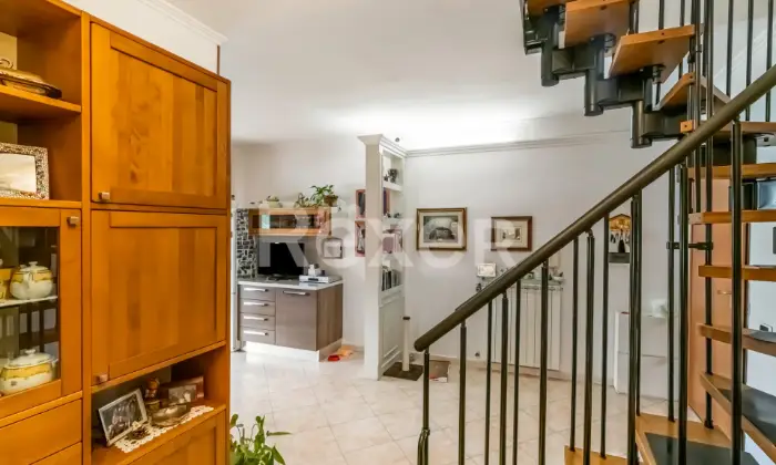 Rexer-Roma-Vendesi-Appartamento-Via-della-Rimessola-Altro