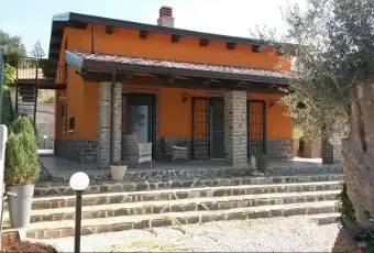 Rexer-Giungano-SA-Vendesi-una-splendida-villa-singola-situata-nel-comune-di-Giungano-Altro
