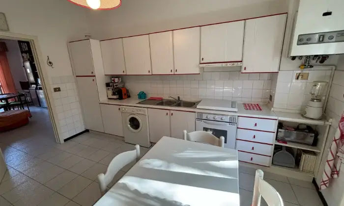 Rexer-Celle-Ligure-IMMOBILE-A-CELLE-LIGURE-Cucina