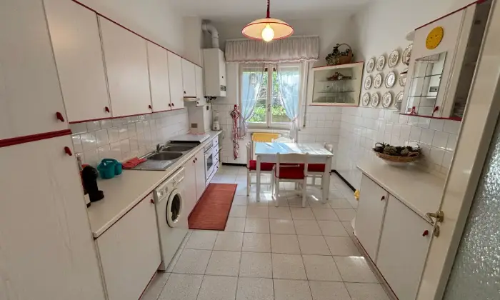 Rexer-Celle-Ligure-IMMOBILE-A-CELLE-LIGURE-Cucina