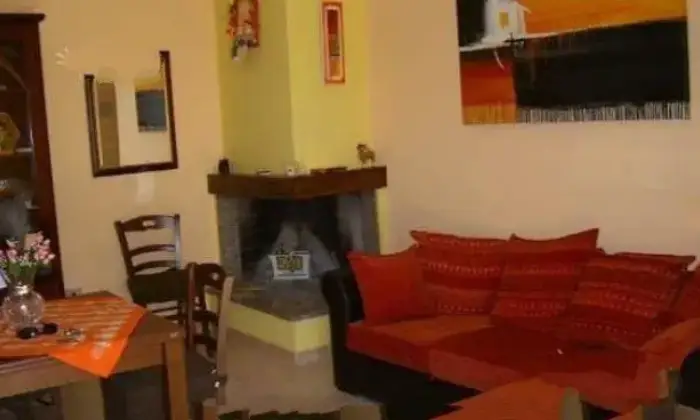Rexer-Piscinas-Vendesi-casa-semiindipendente-a-Piscinas-SU-Altro
