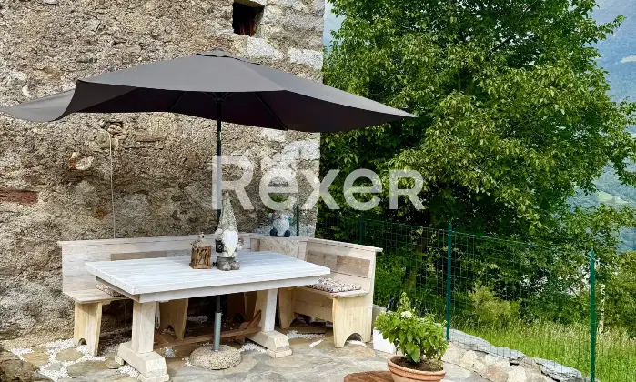 Rexer-Malonno-Vendesi-Baita-in-sasso-a-Malonno-BS-Altro