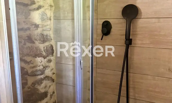 Rexer-Malonno-Vendesi-Baita-in-sasso-a-Malonno-BS-Altro