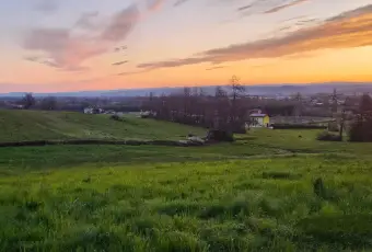 Rexer-SantAnna-Avagnina-Vendesi-Ampio-Cascinale-con-Vista-Panoramica-a-Mondov-Altro