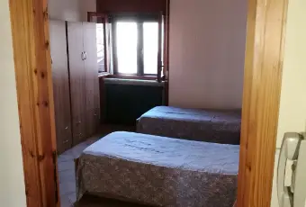 Rexer-Marsicovetere-Soleggiato-con-affaccio-sulla-piazza-Zecchettin-Altro