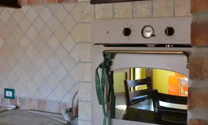Rexer-Carbonia-Appartamento-luminoso-Cucina