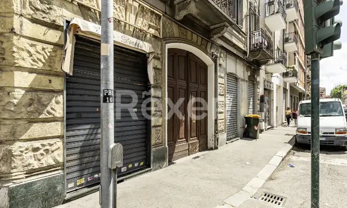 Rexer-Torino-Stabile-locato-ad-uso-investimento-Altro